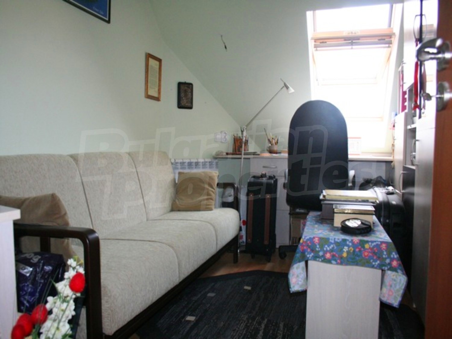 Gallery Picture 9