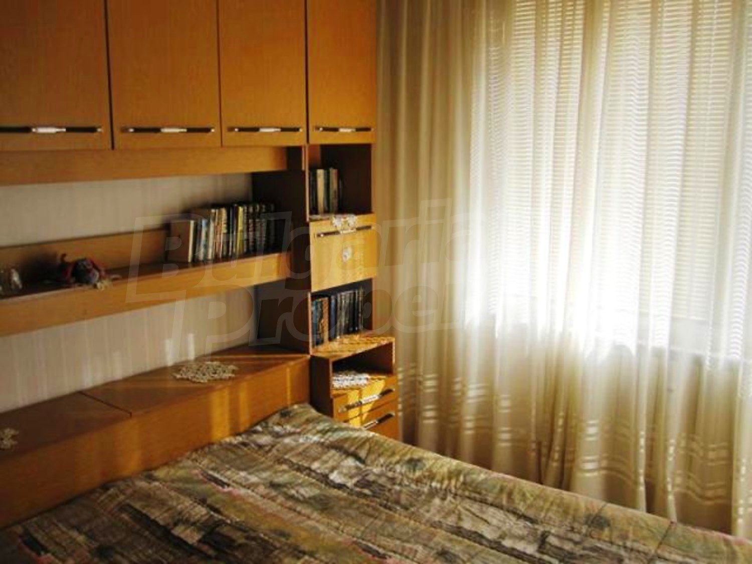 Gallery Picture 12