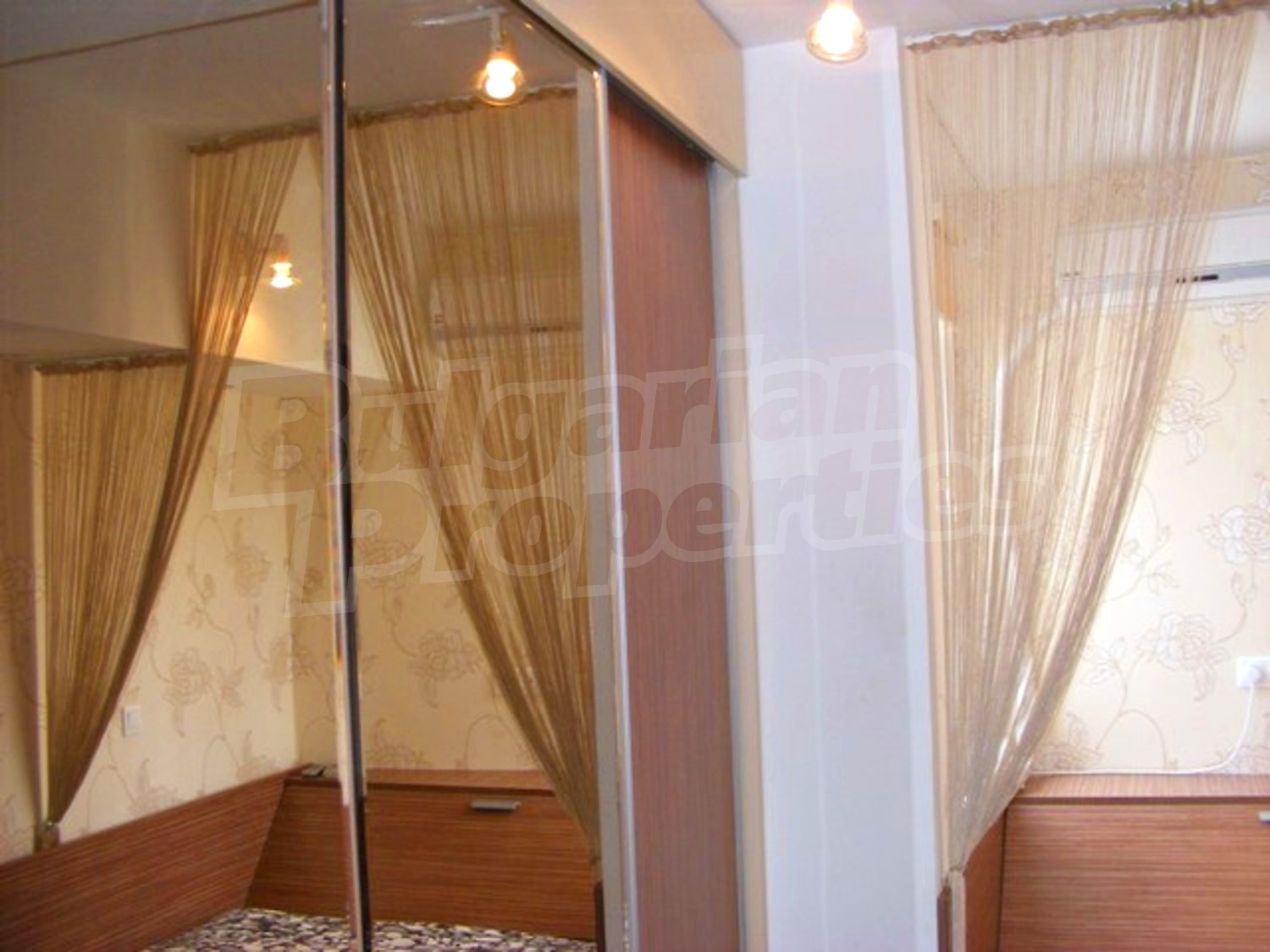 Gallery Picture 11