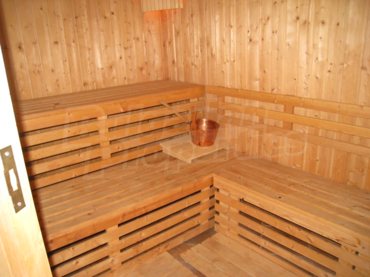 Gallery Picture 15