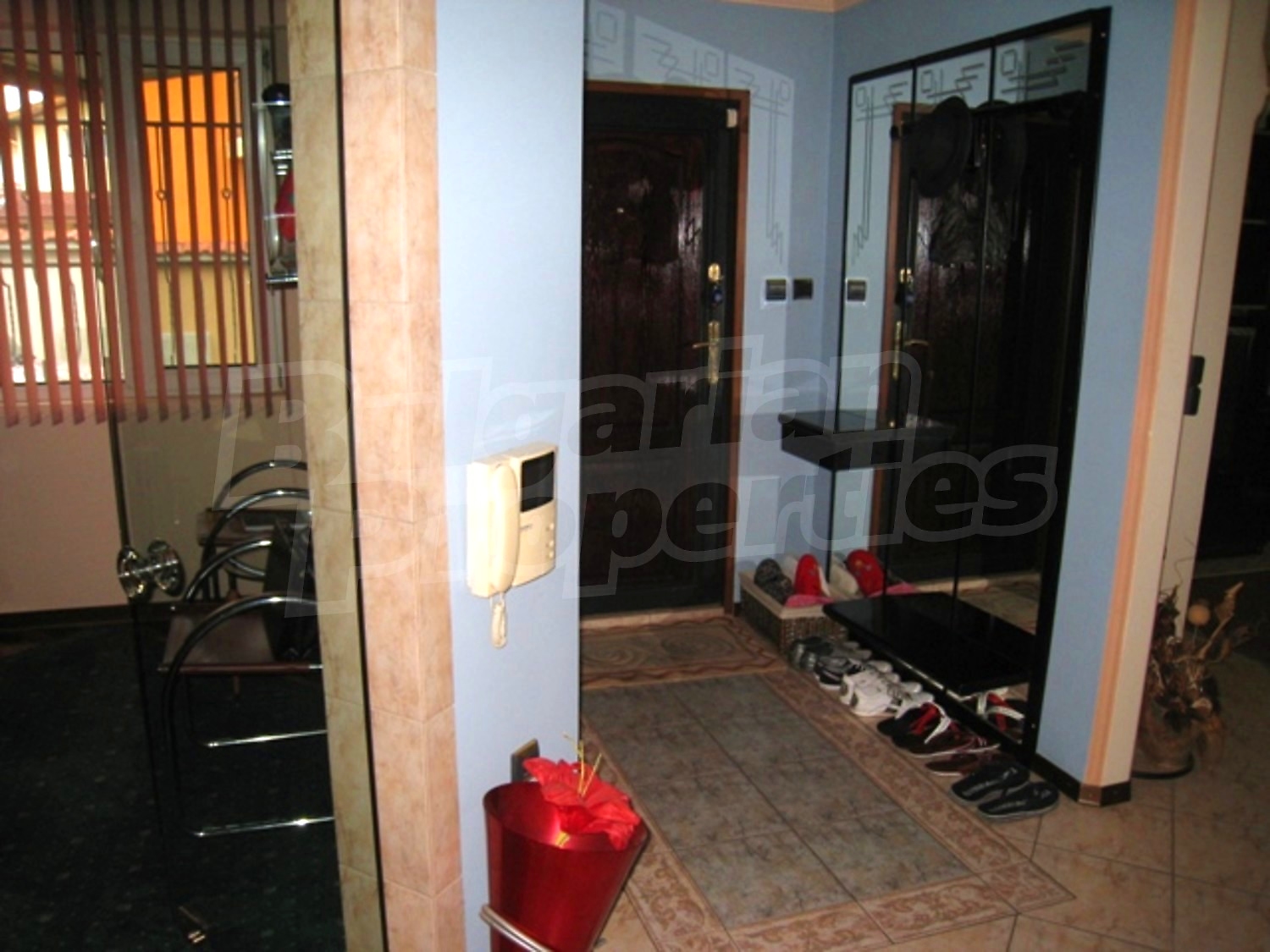 Gallery Picture 17