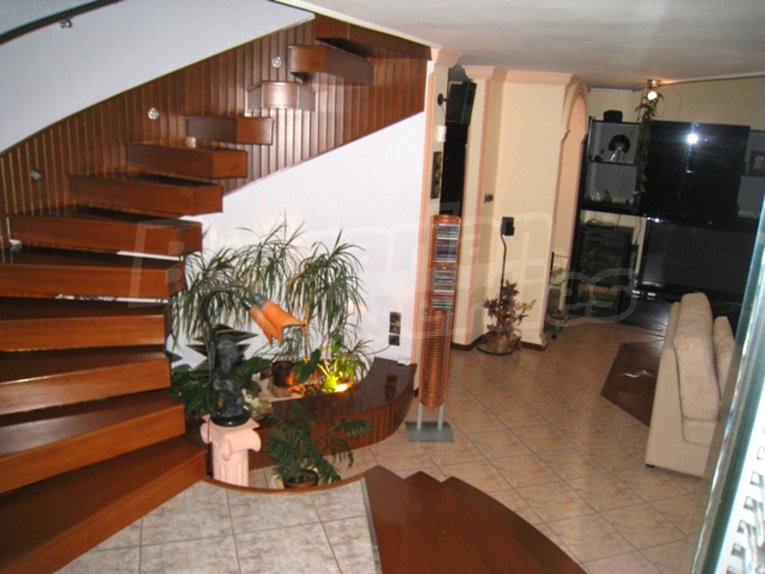 Gallery Picture 22
