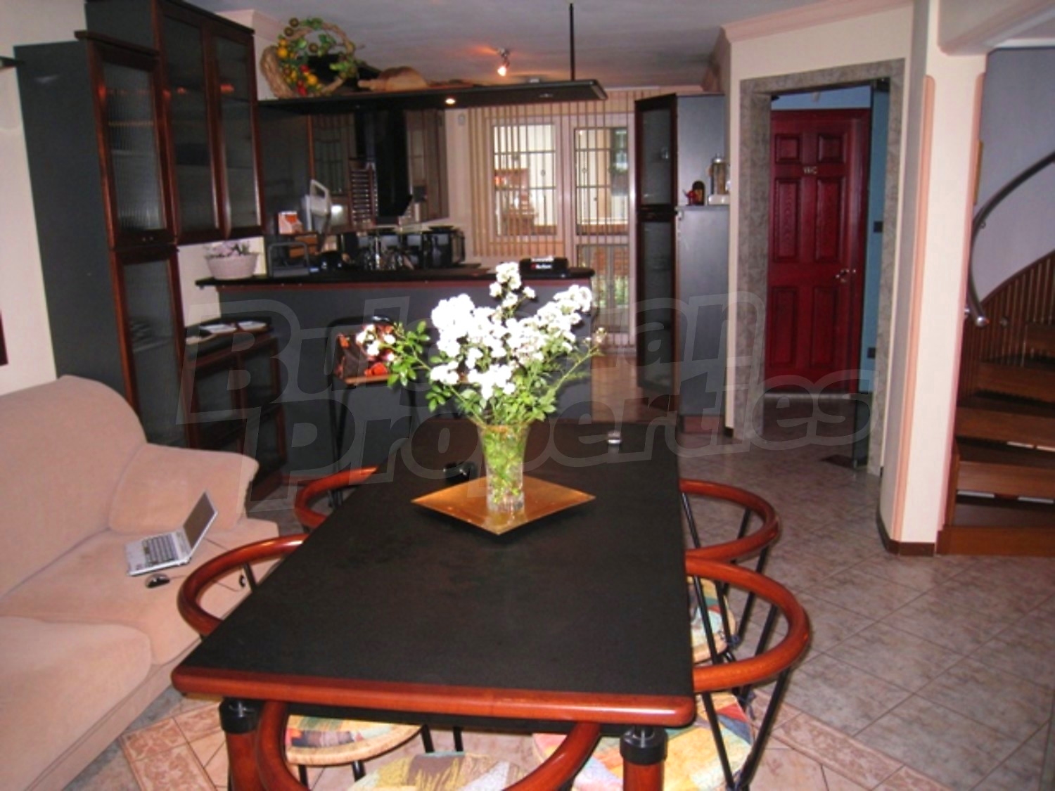 Gallery Picture 23