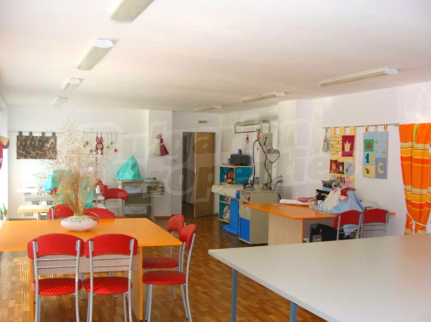 Gallery Picture 17