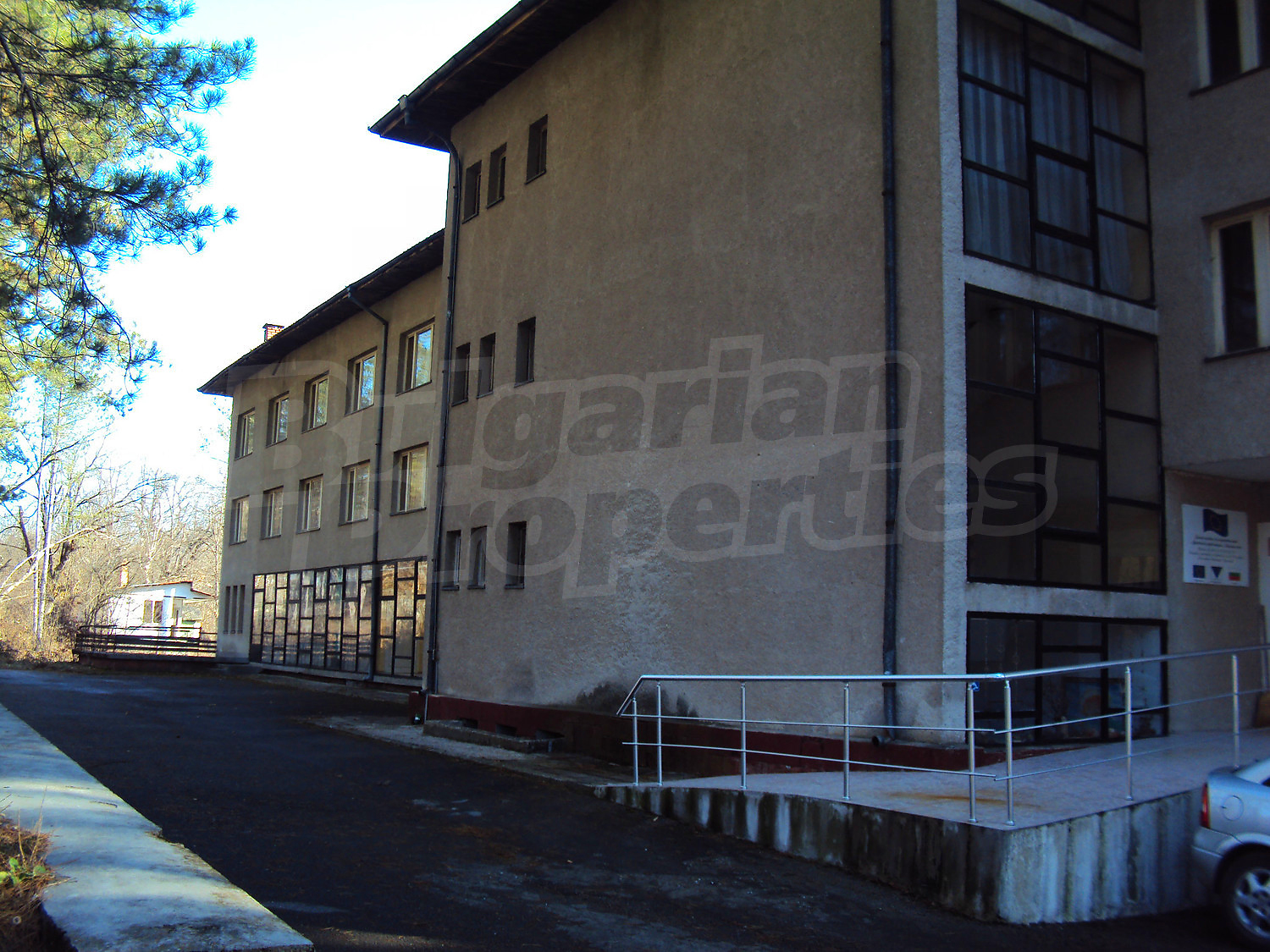 Gallery Picture 62