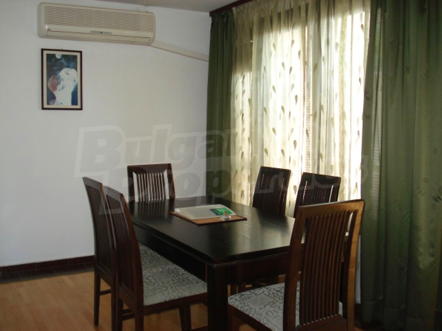 Gallery Picture 7