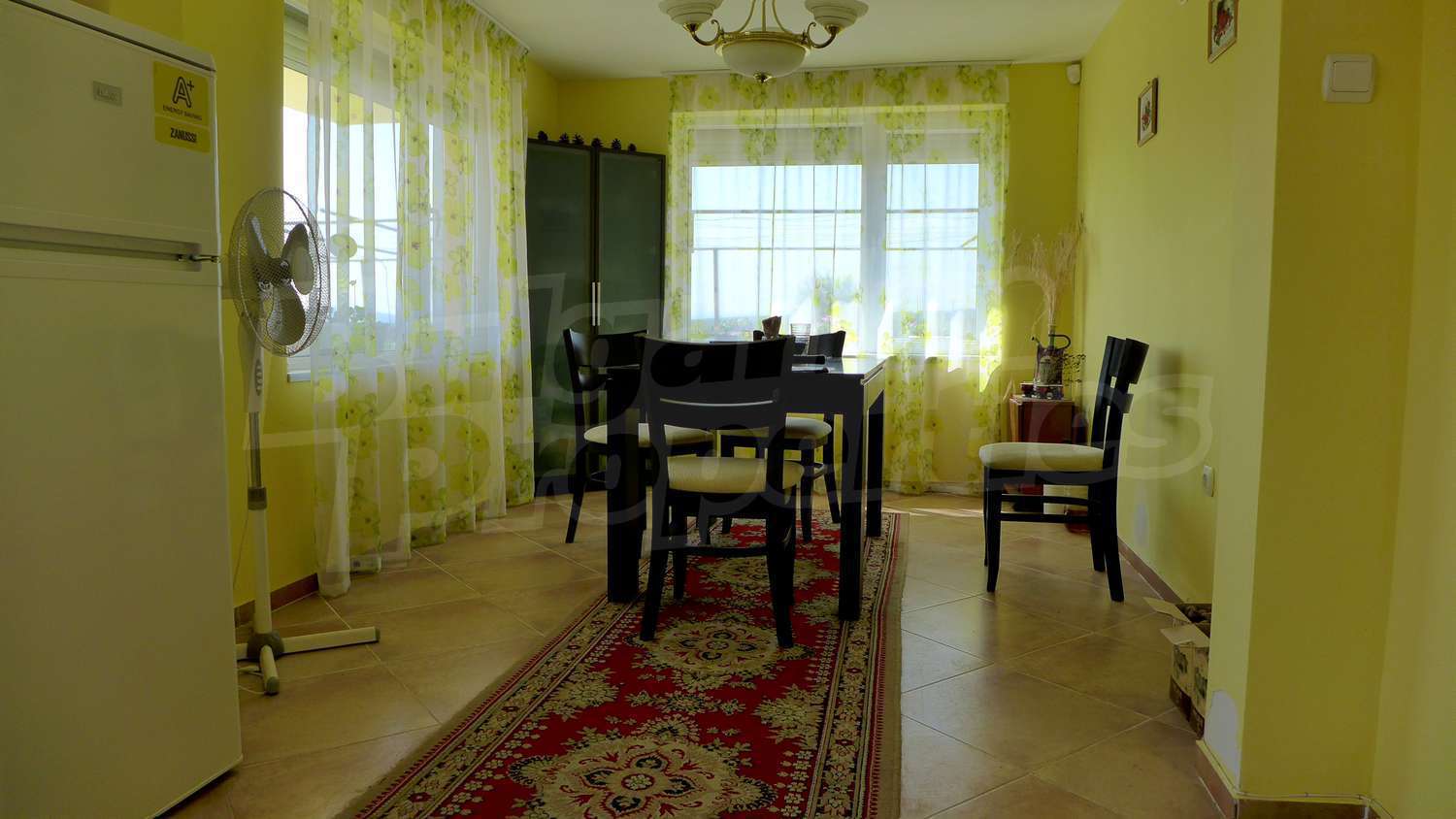 Gallery Picture 15