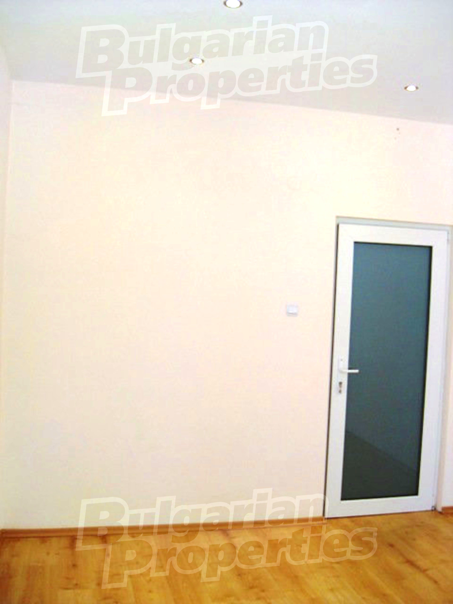Gallery Picture 9