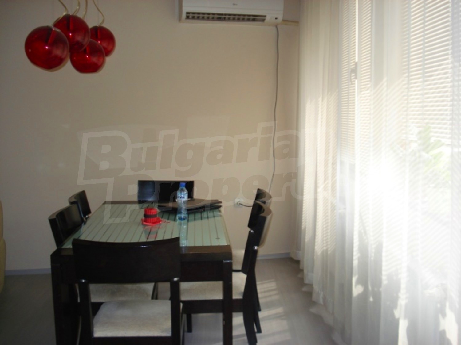 Gallery Picture 11