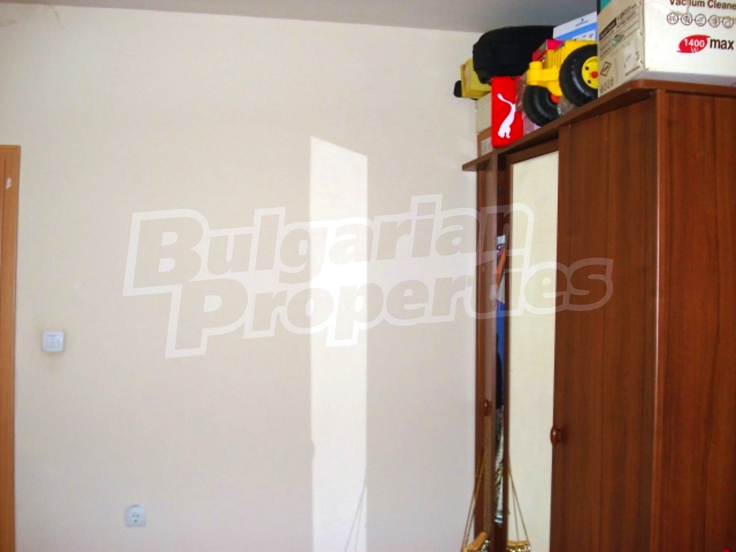 Gallery Picture 15