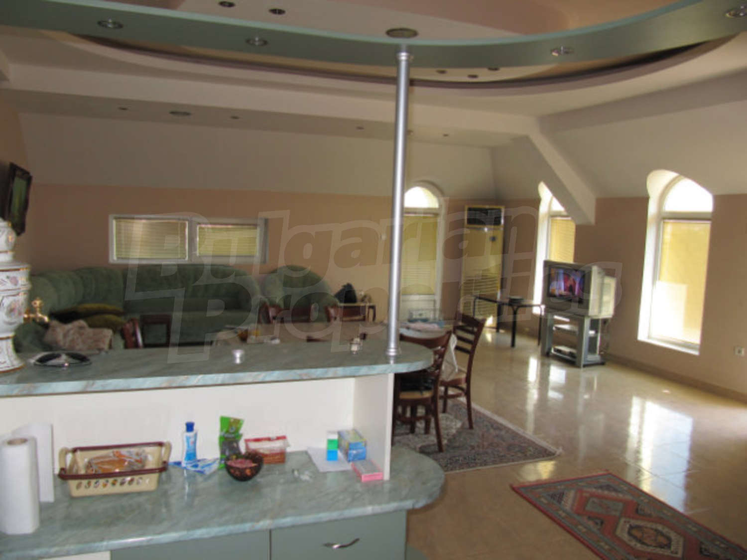 Gallery Picture 26