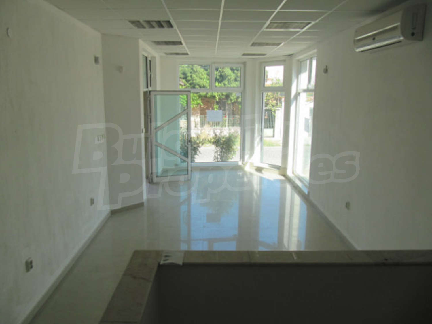 Gallery Picture 32