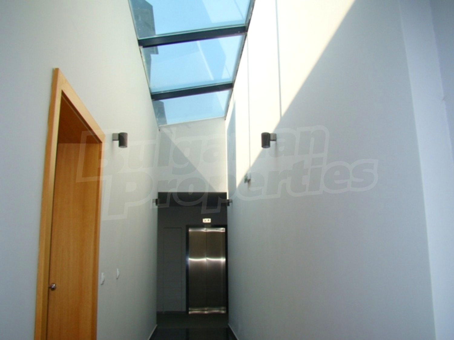 Gallery Picture 13