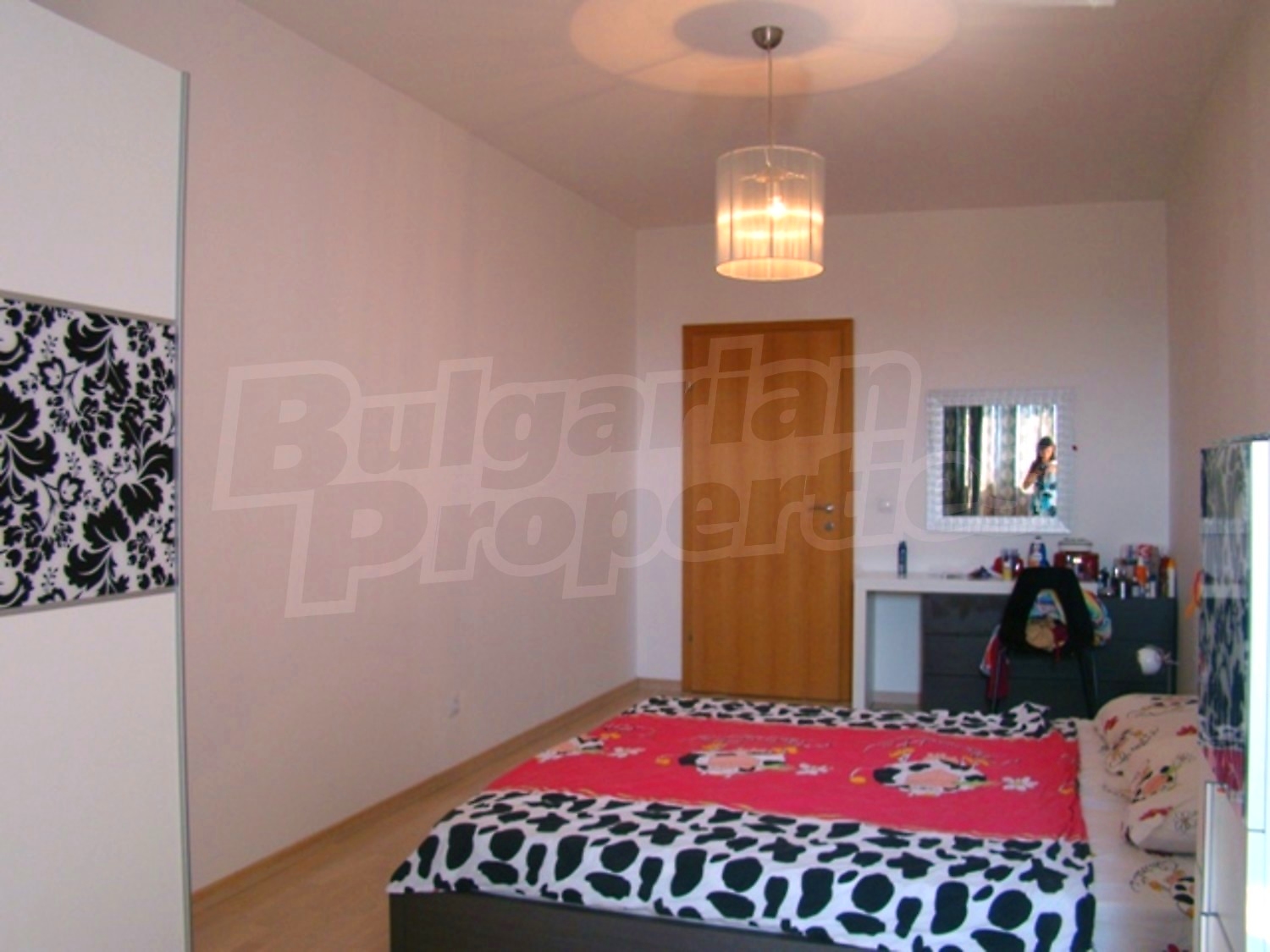 Gallery Picture 23