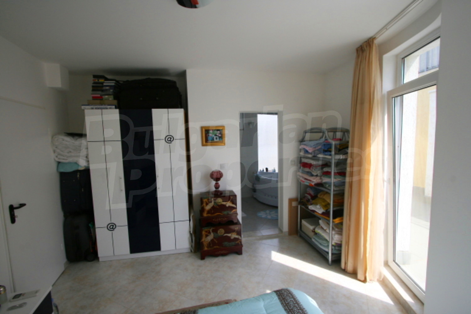 Gallery Picture 18