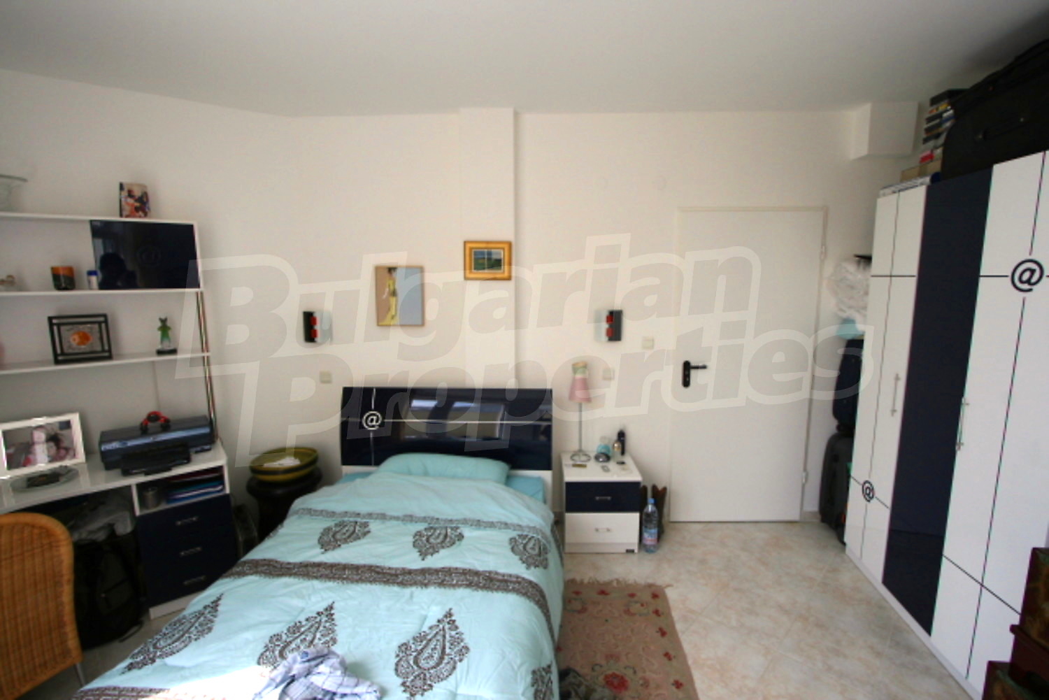 Gallery Picture 19