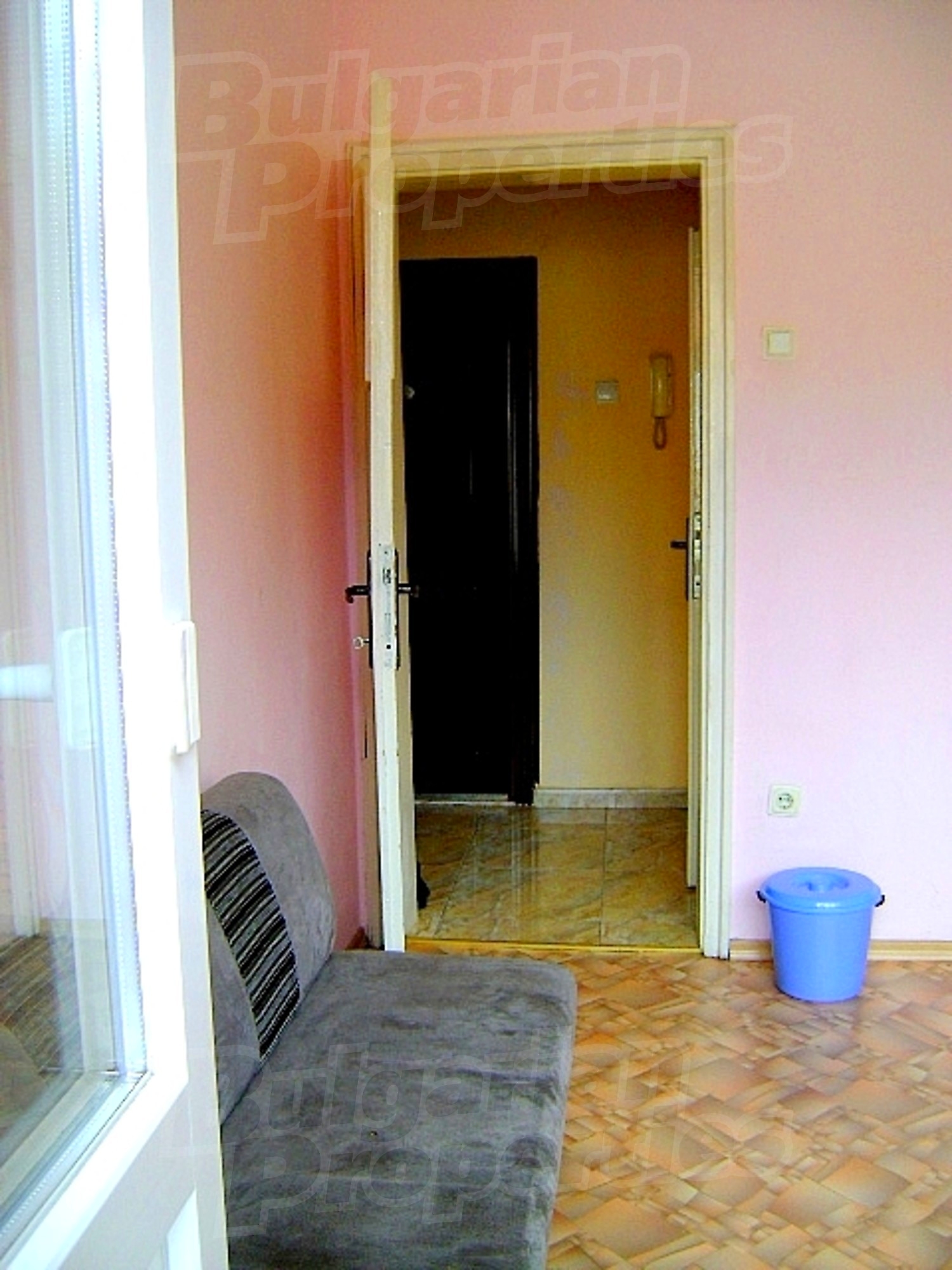 Gallery Picture 6