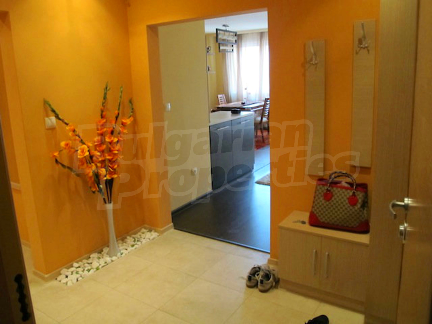 Gallery Picture 8