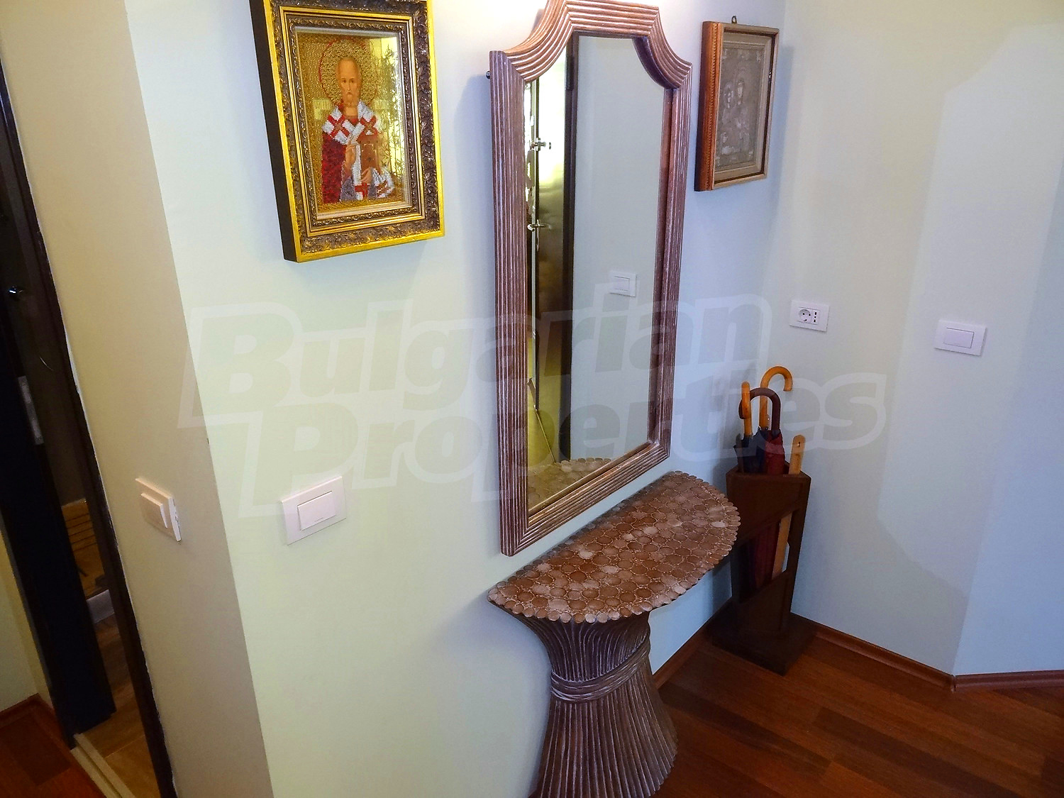 Gallery Picture 51