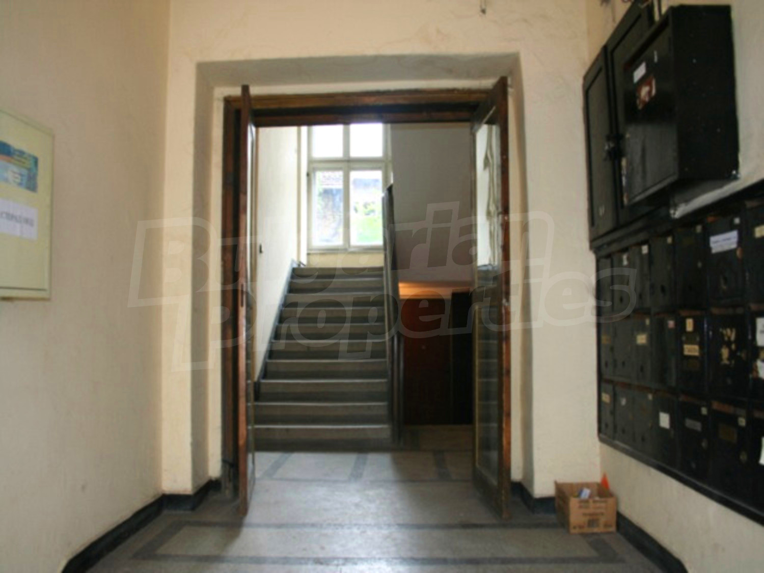 Gallery Picture 9