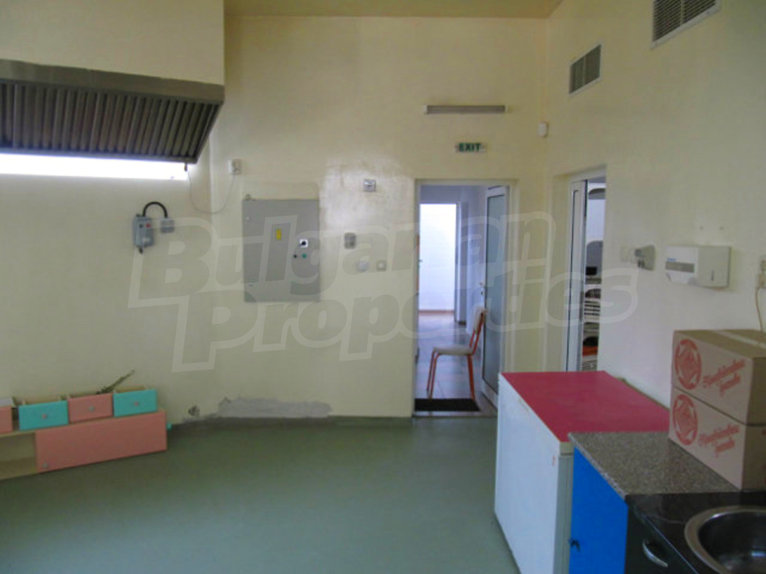 Gallery Picture 12