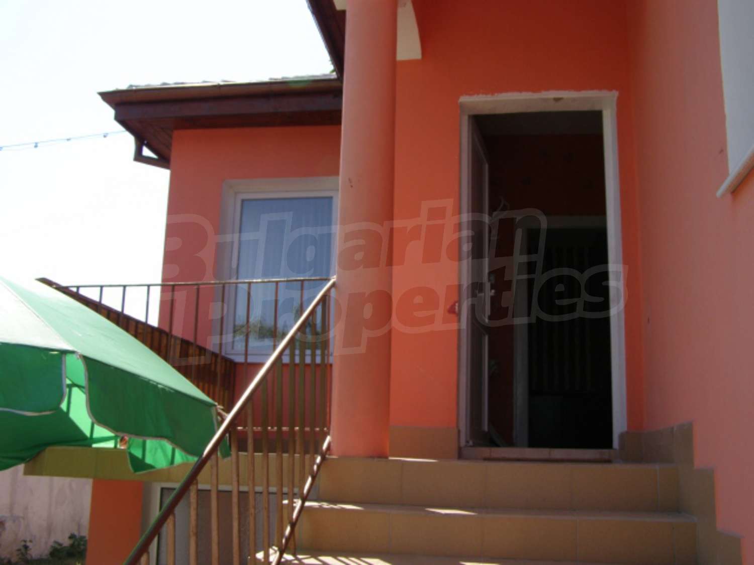 Gallery Picture 15