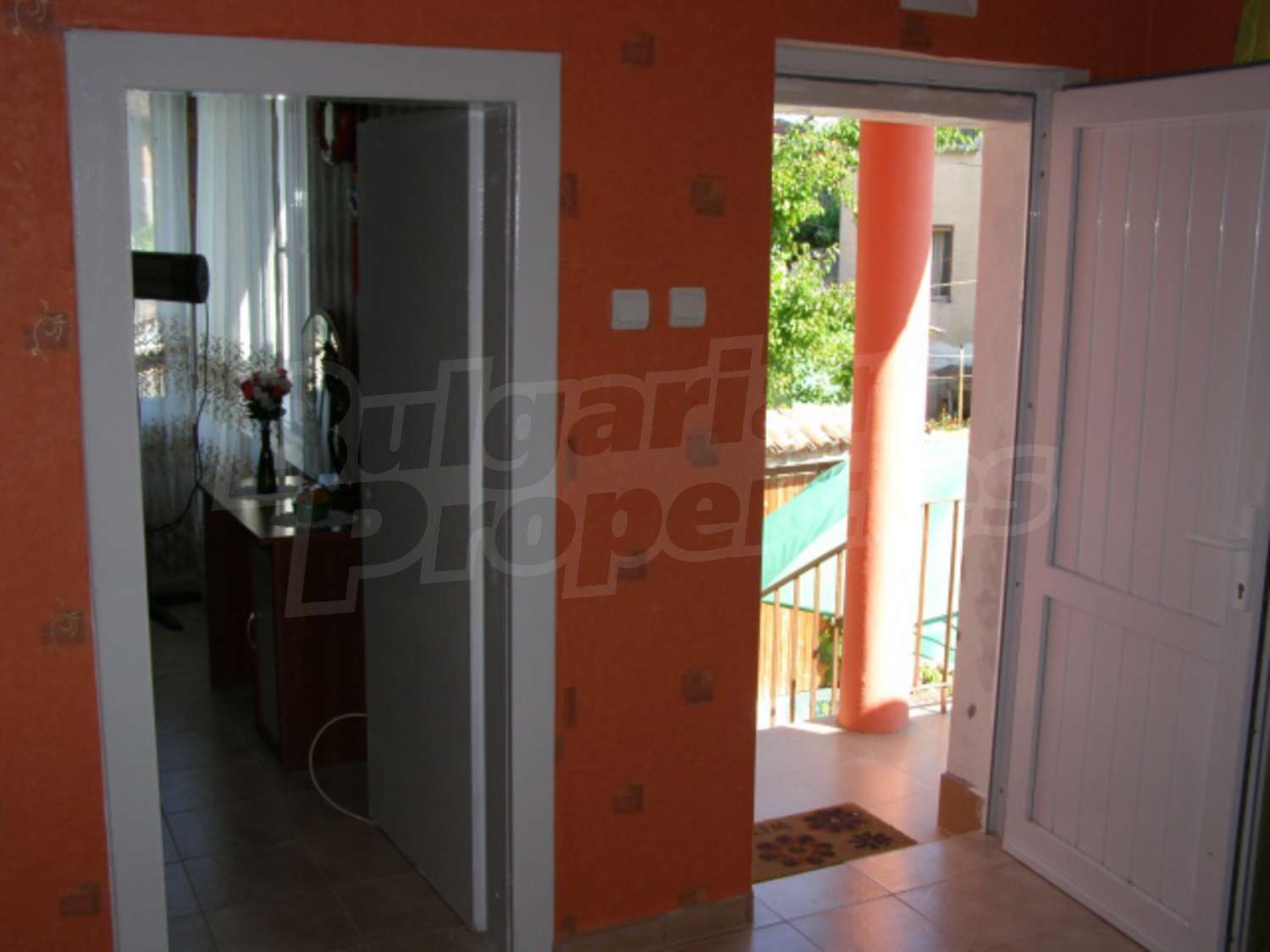 Gallery Picture 17