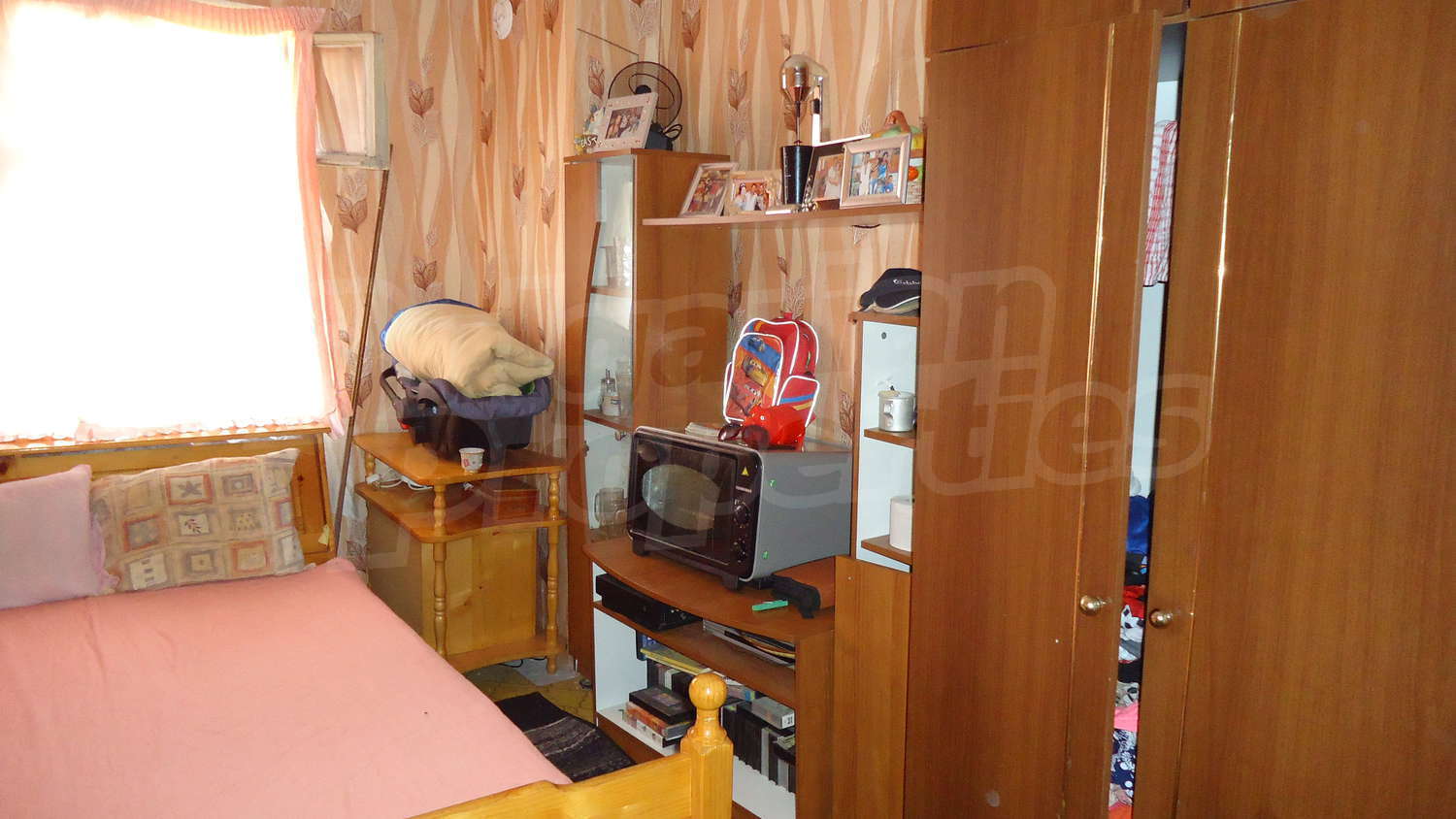Gallery Picture 16
