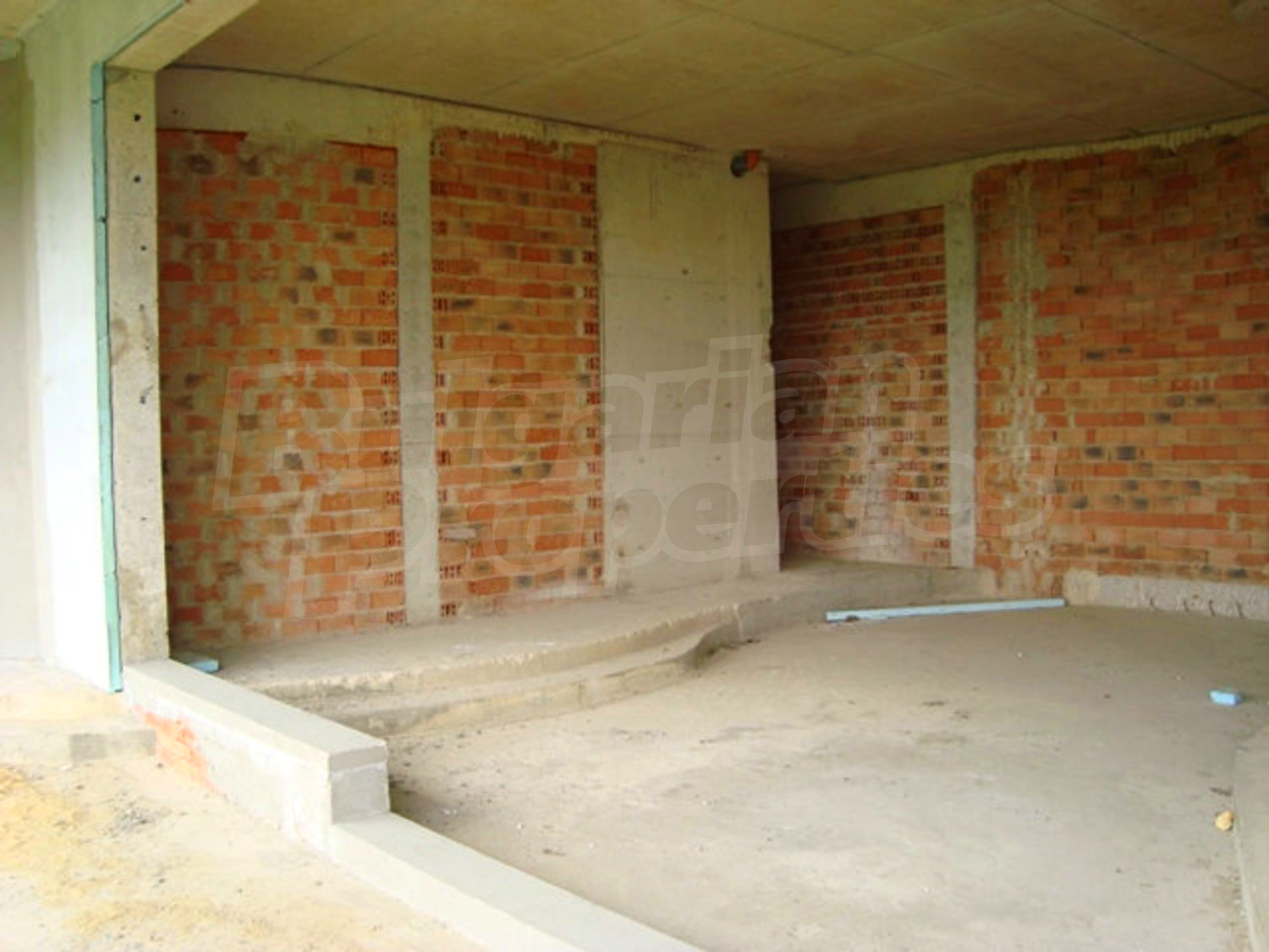 Gallery Picture 6