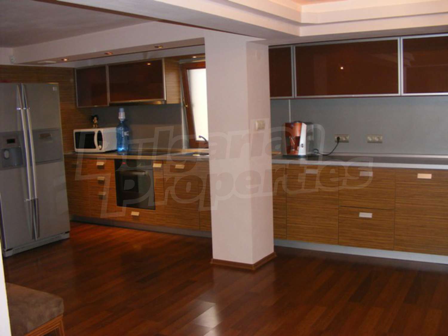 Gallery Picture 15