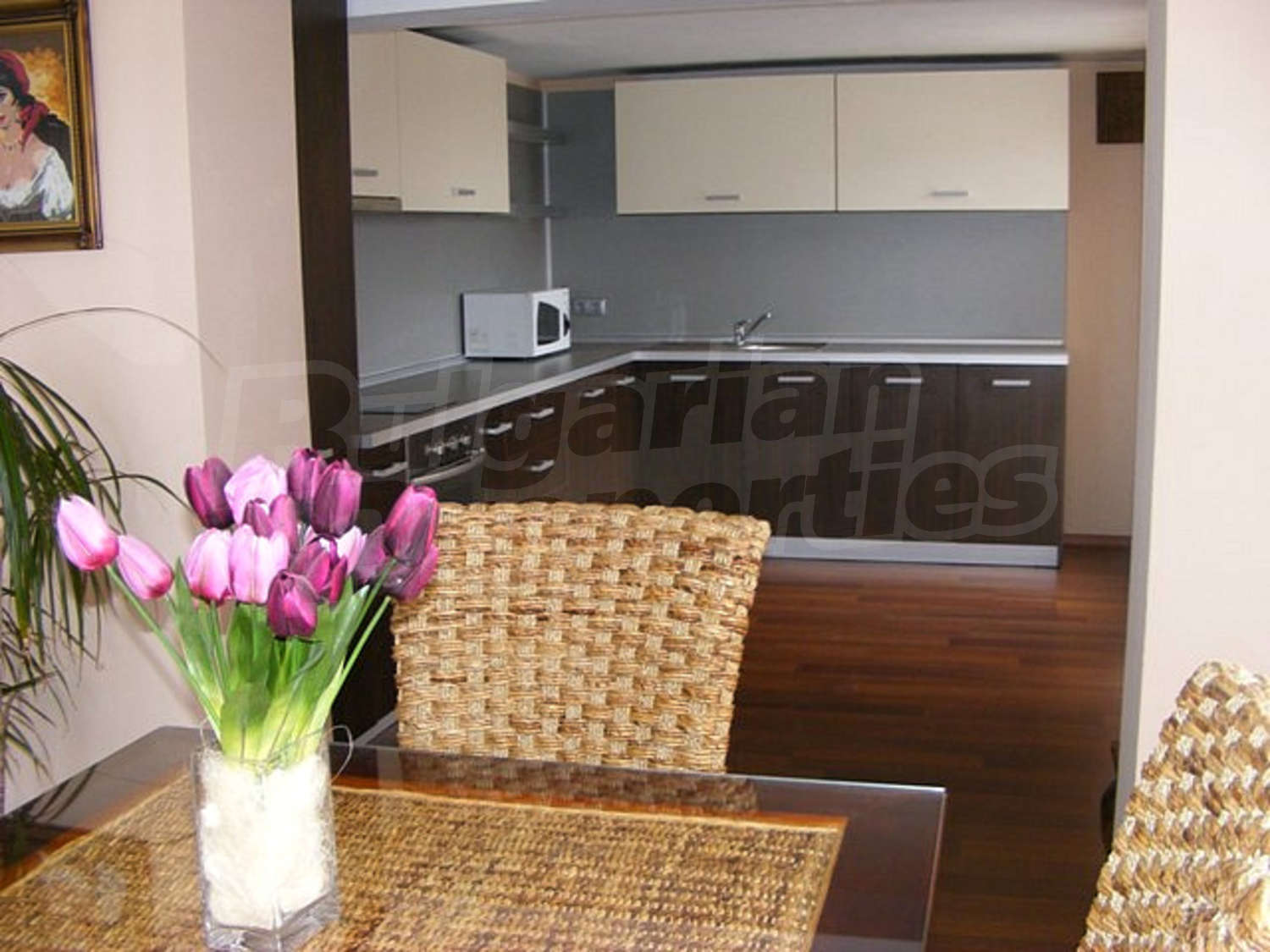 Gallery Picture 24