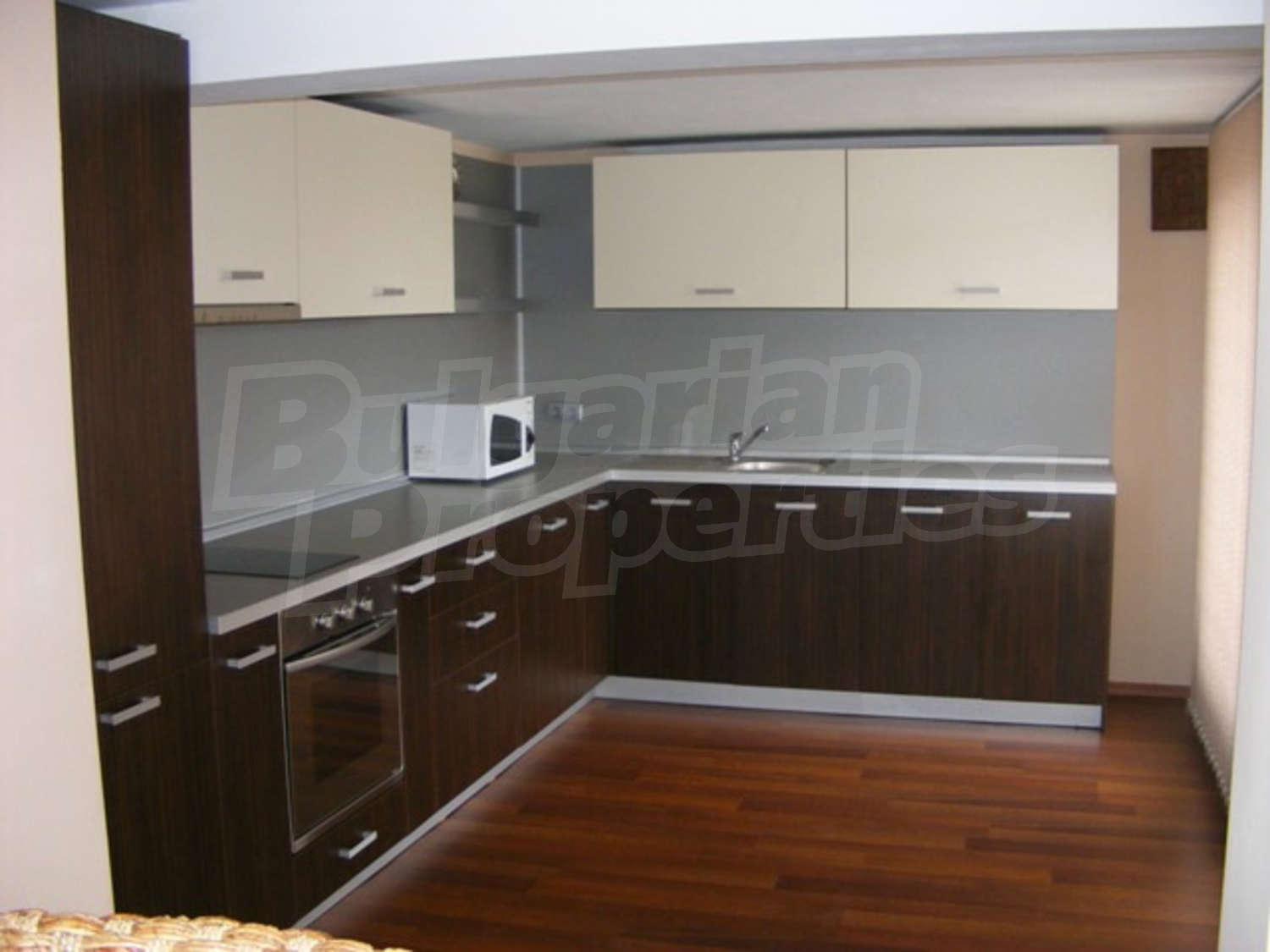 Gallery Picture 25