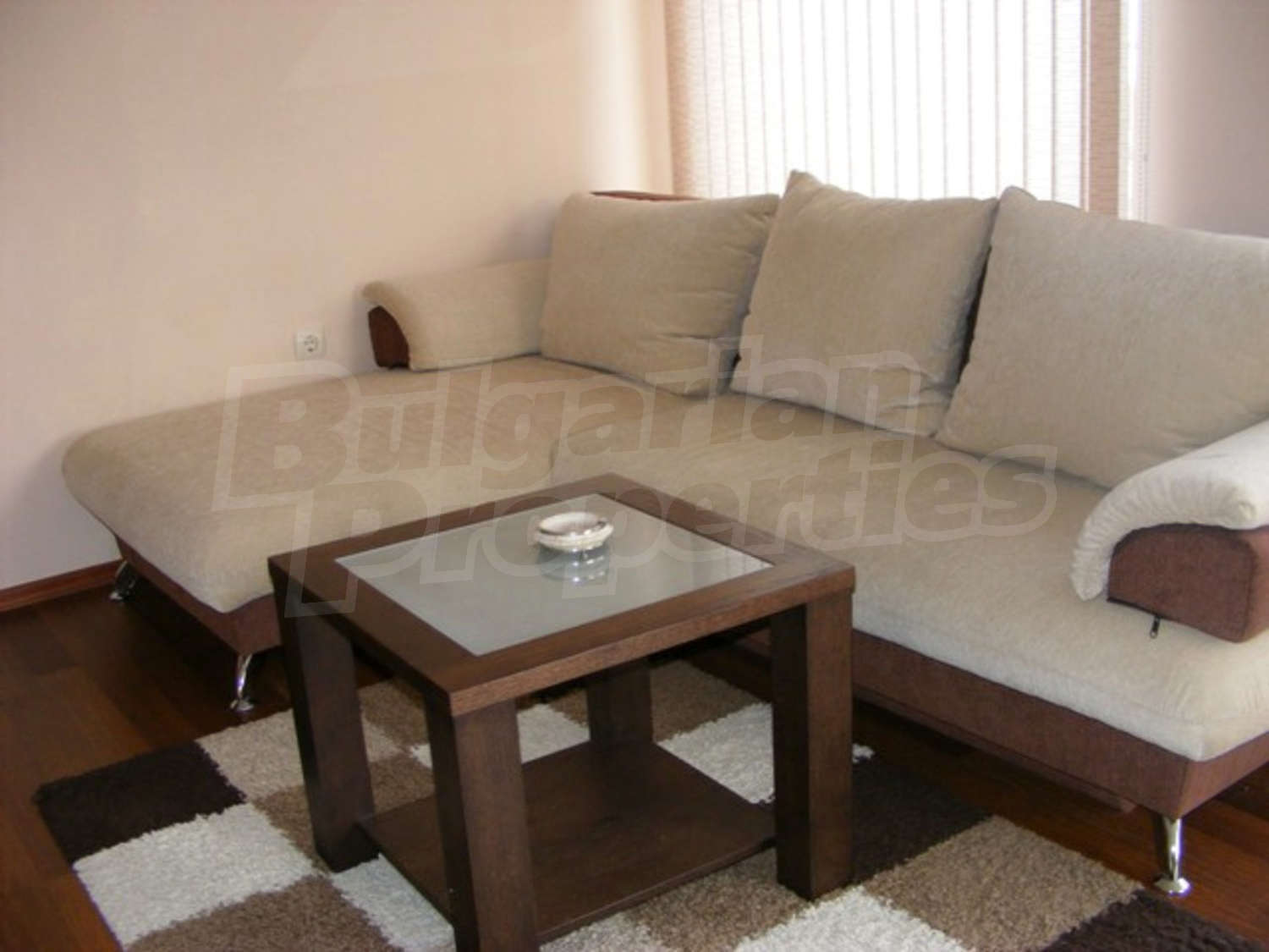Gallery Picture 28