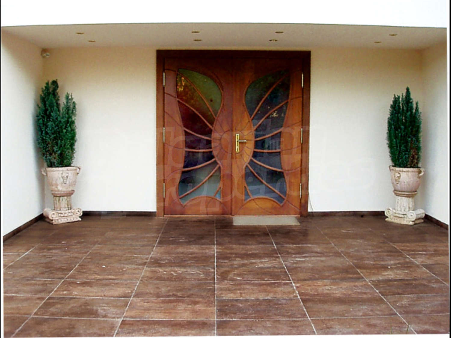 Gallery Picture 35