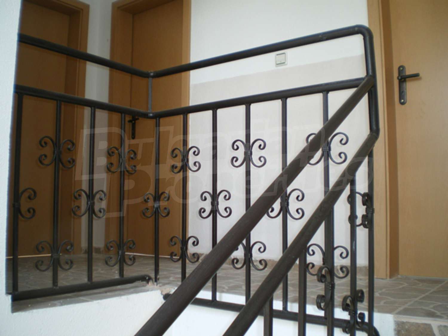 Gallery Picture 15