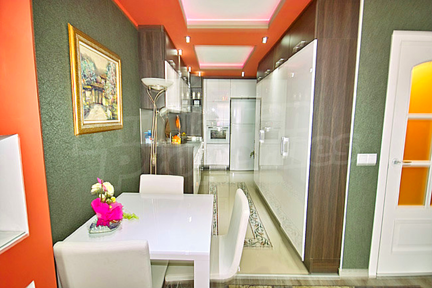 Gallery Picture 6