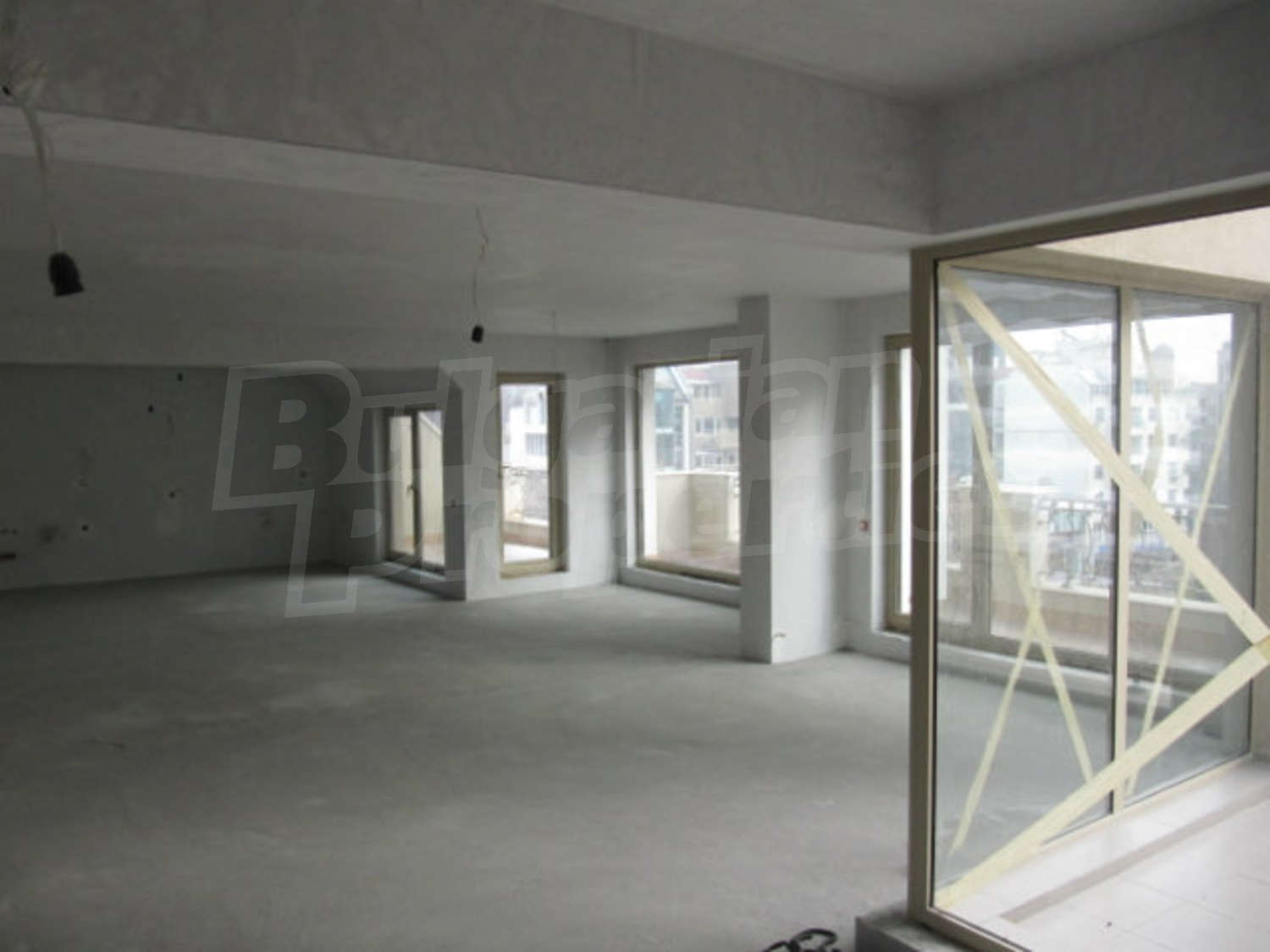 Gallery Picture 2