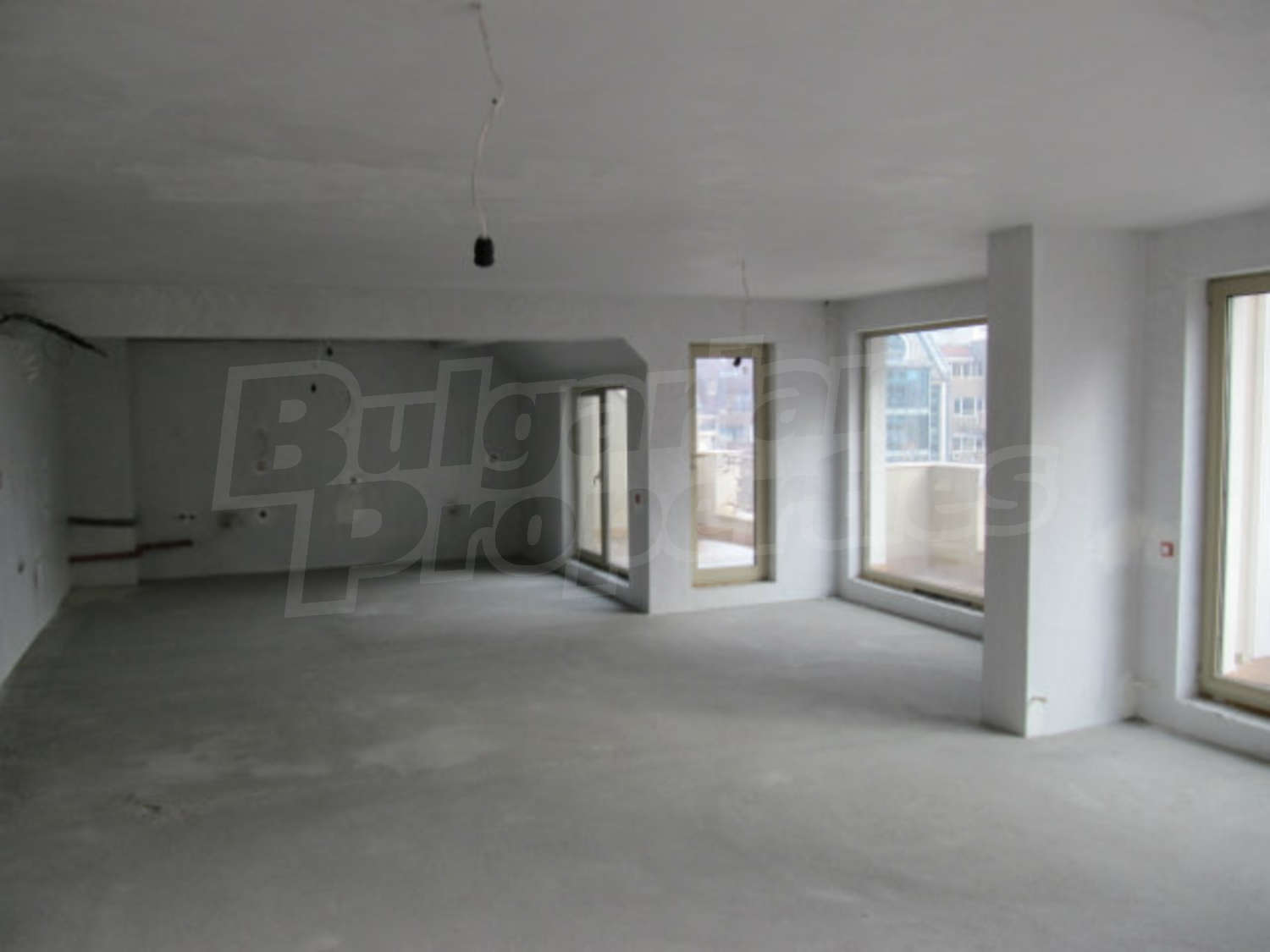 Gallery Picture 3