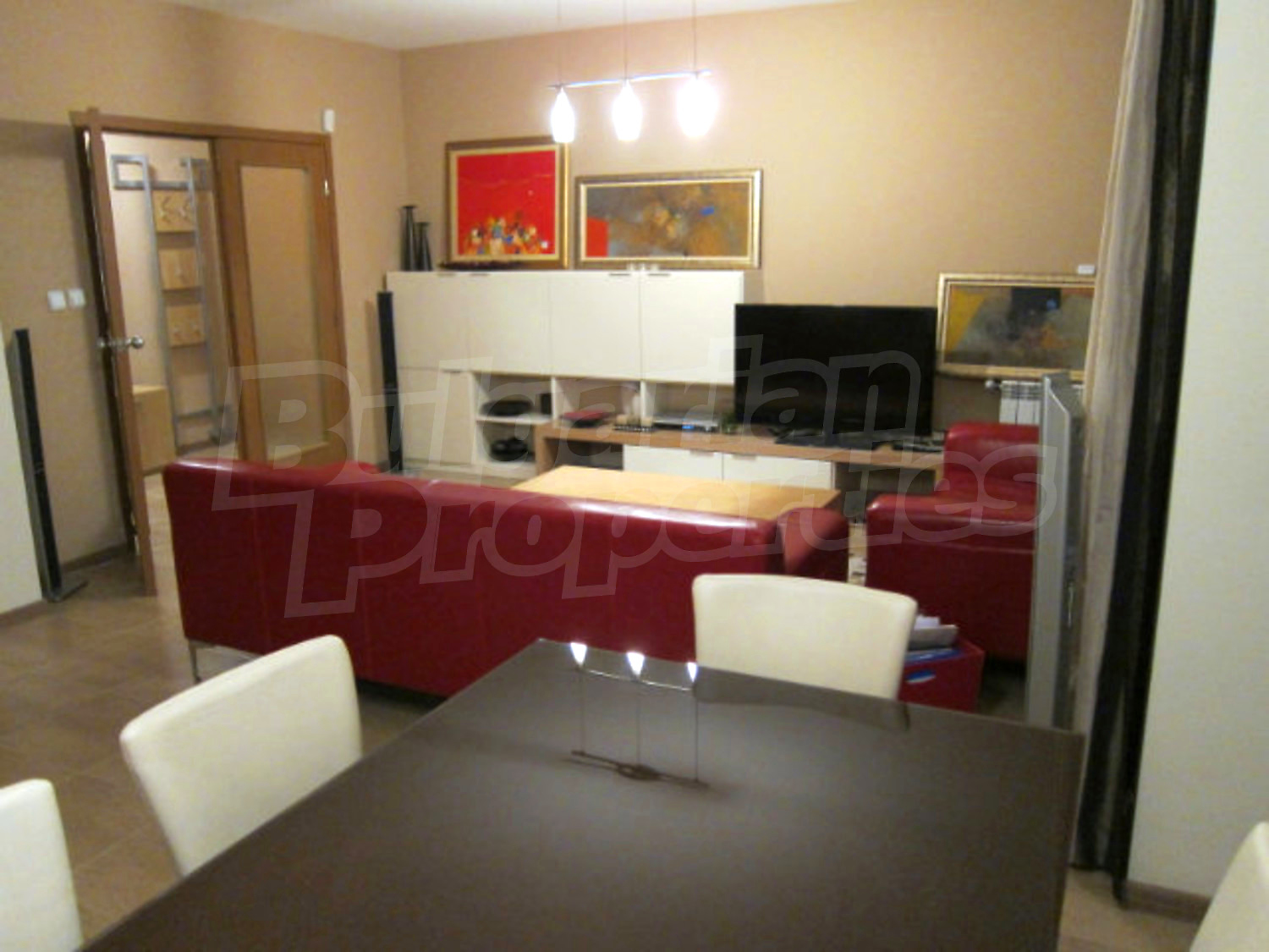 Gallery Picture 10