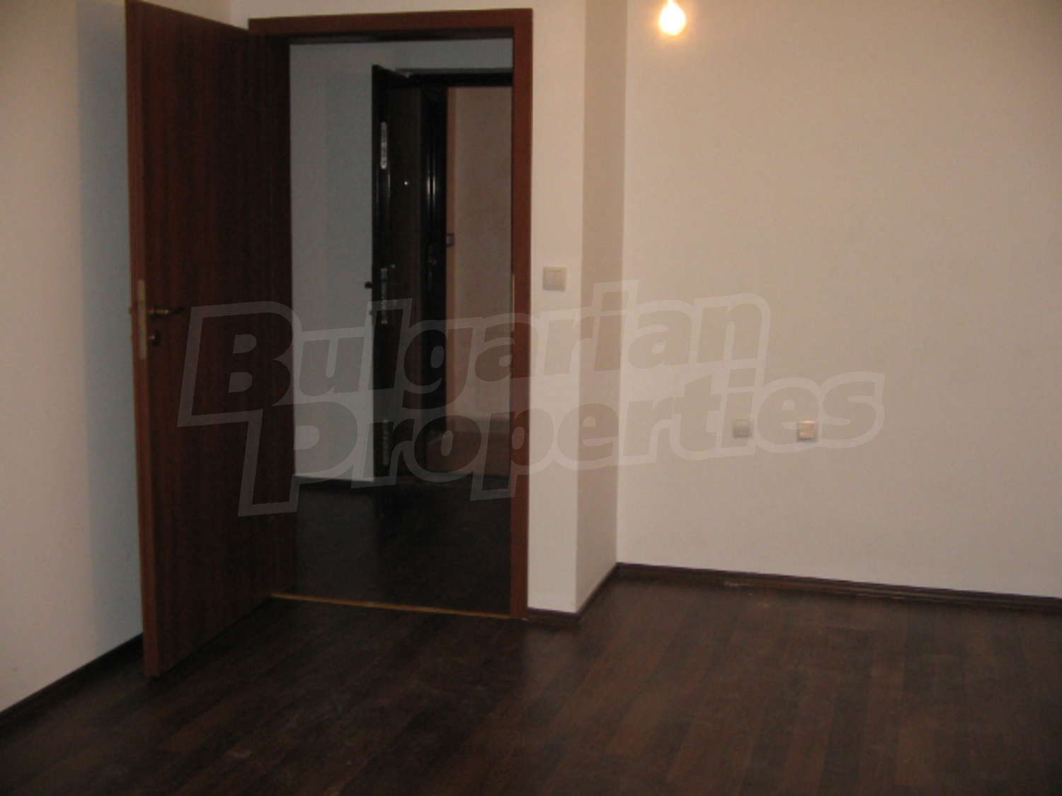 Gallery Picture 3