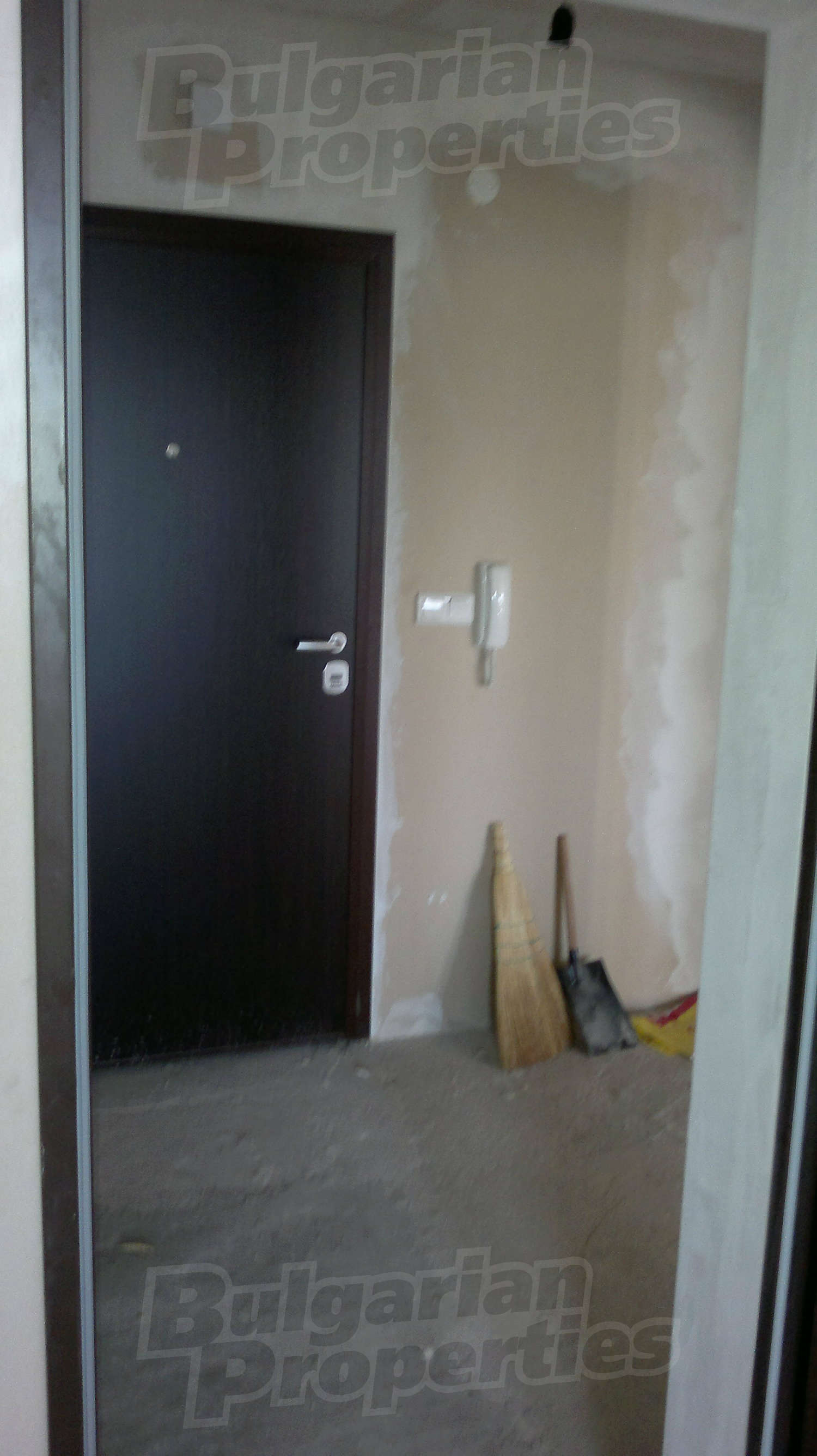 Gallery Picture 15