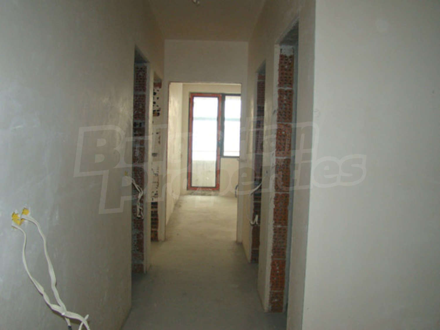 Gallery Picture 12
