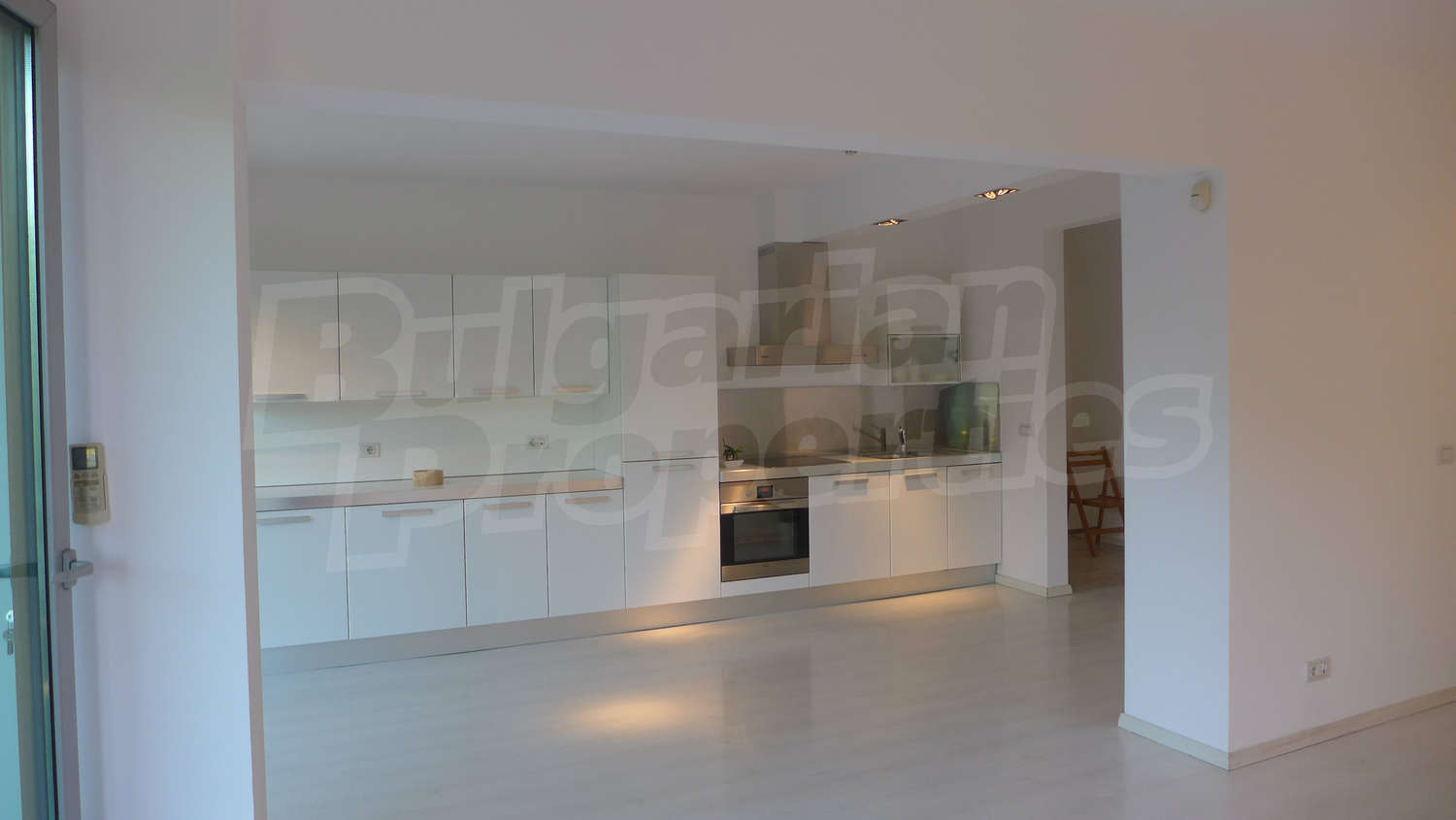 Gallery Picture 4