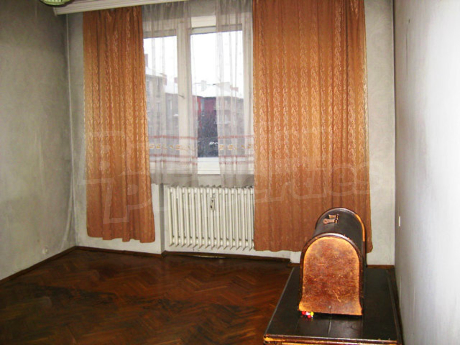 Gallery Picture 10