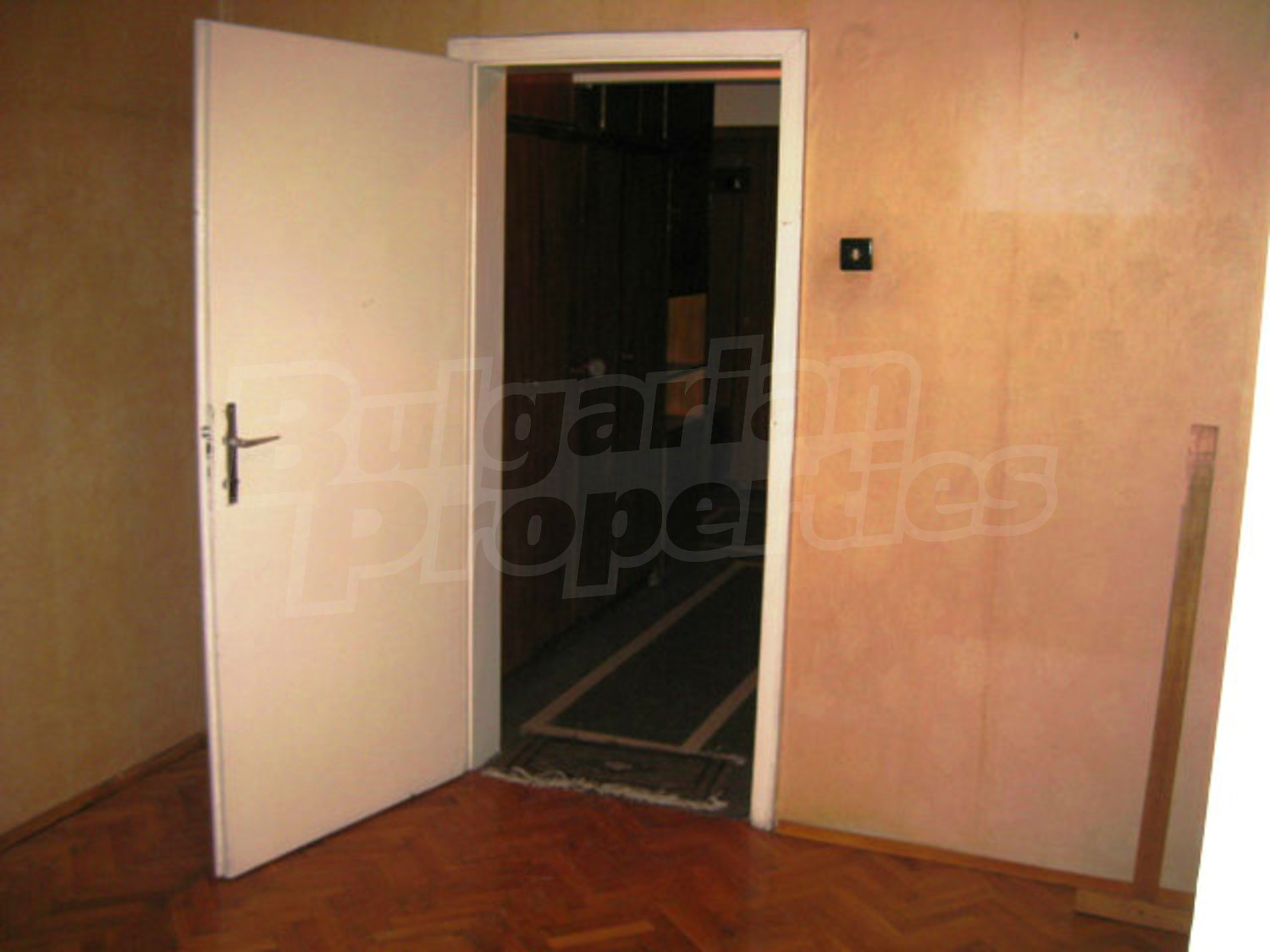 Gallery Picture 16