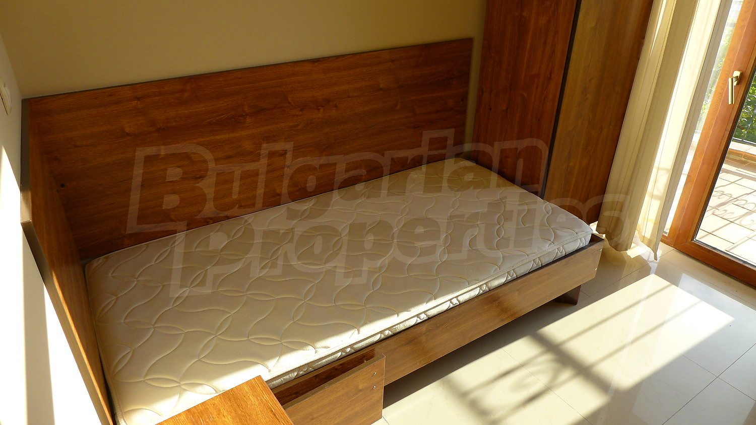 Gallery Picture 33