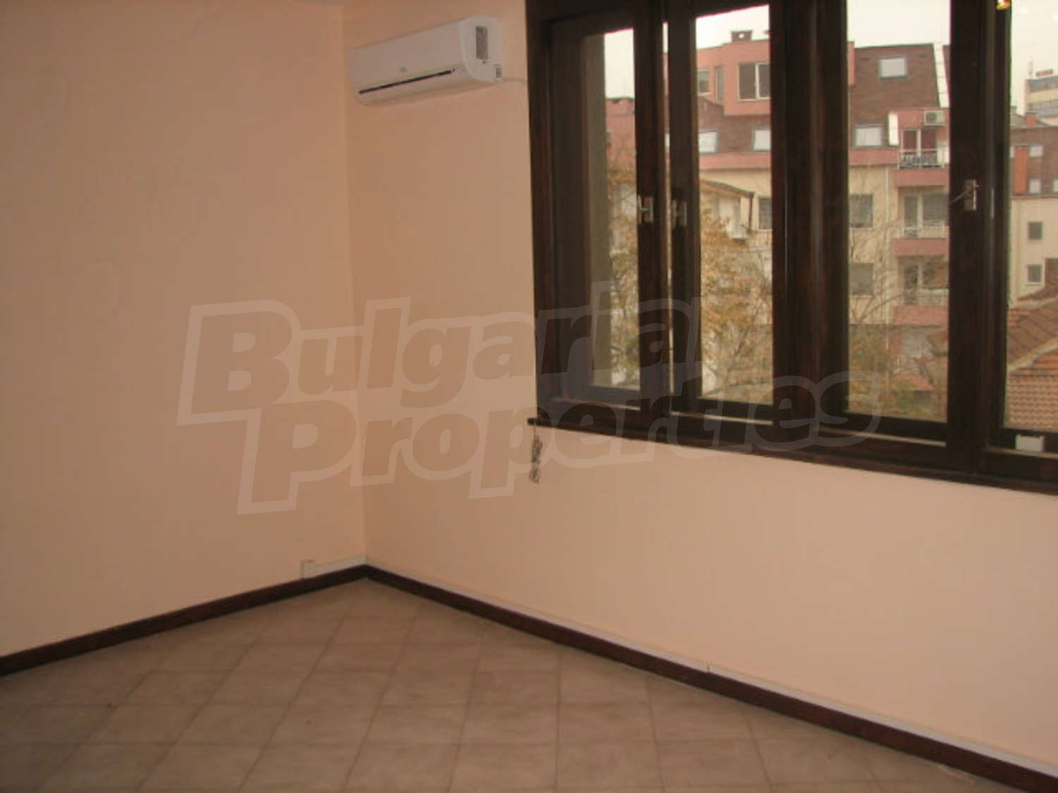 Gallery Picture 17