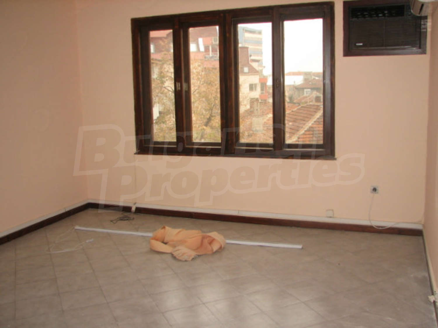 Gallery Picture 19