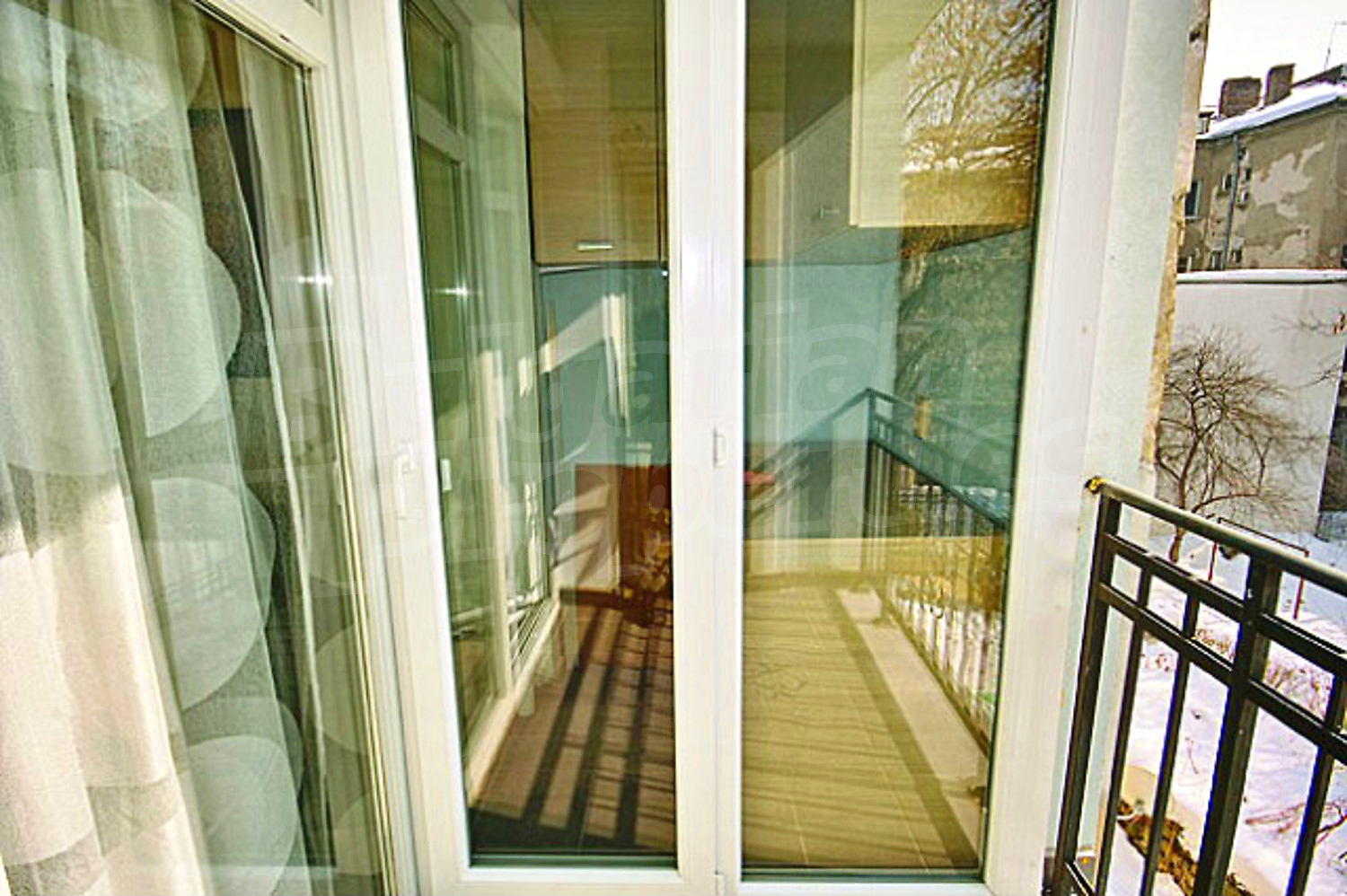 Gallery Picture 11