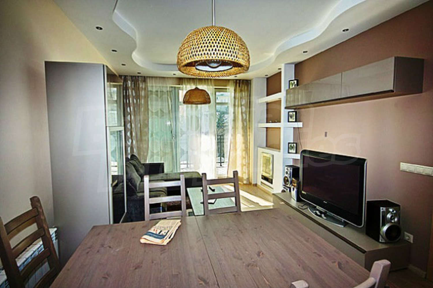 Gallery Picture 3